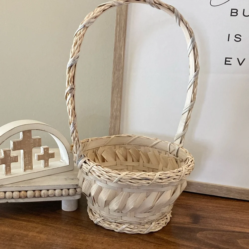Vintage Woven Cream Basket with Handle, Easter Basket